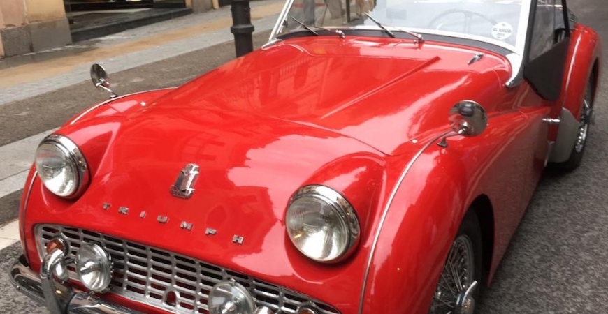 Encuentro anual de coches clásicos en Sant Andreu