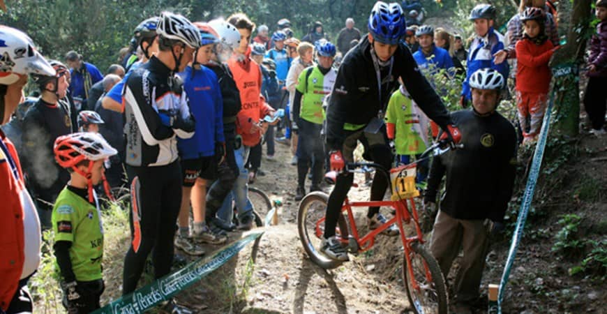 TROFEO KRONOS I TRIANGULAR TRIAL CLASSIC