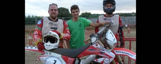 El Equipo Kronos + Moto en las 24 horas de la Vall del Tenes